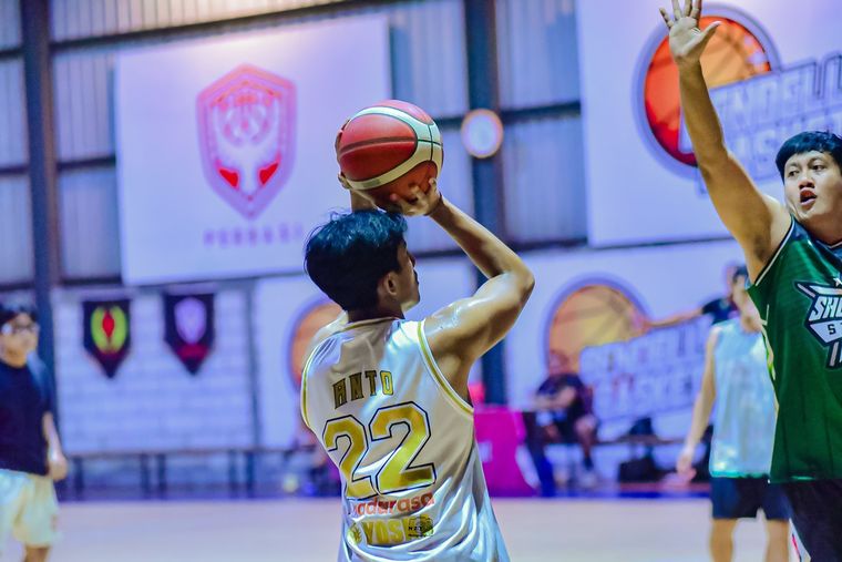 Basketball — I Made Debrio Amarta