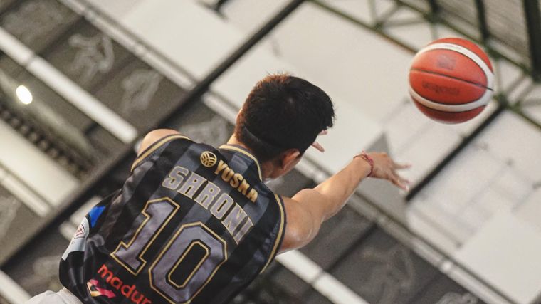 Basketball — I Made Debrio Amarta