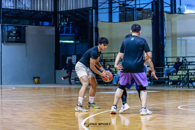 Basketball — I Made Debrio Amarta